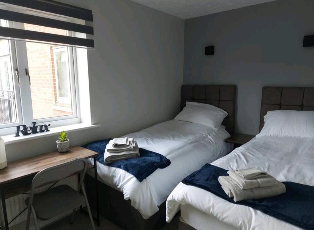 2 Bedroom Apartment Exhall Exteriör bild